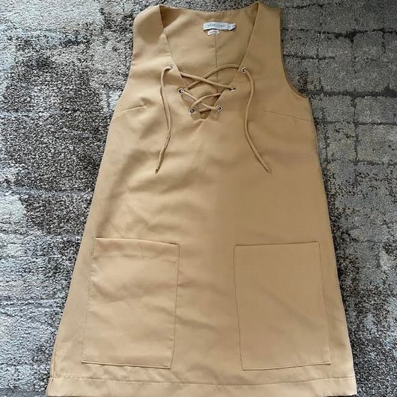 DRESS ❌sold - Picture 1 of 3